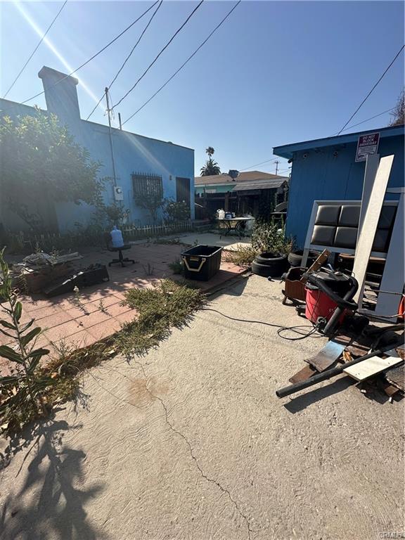 Los Angeles, California, 90044, United States, 2 Bedrooms Bedrooms, ,1 BathroomBathrooms,Residential,For Sale,1928711