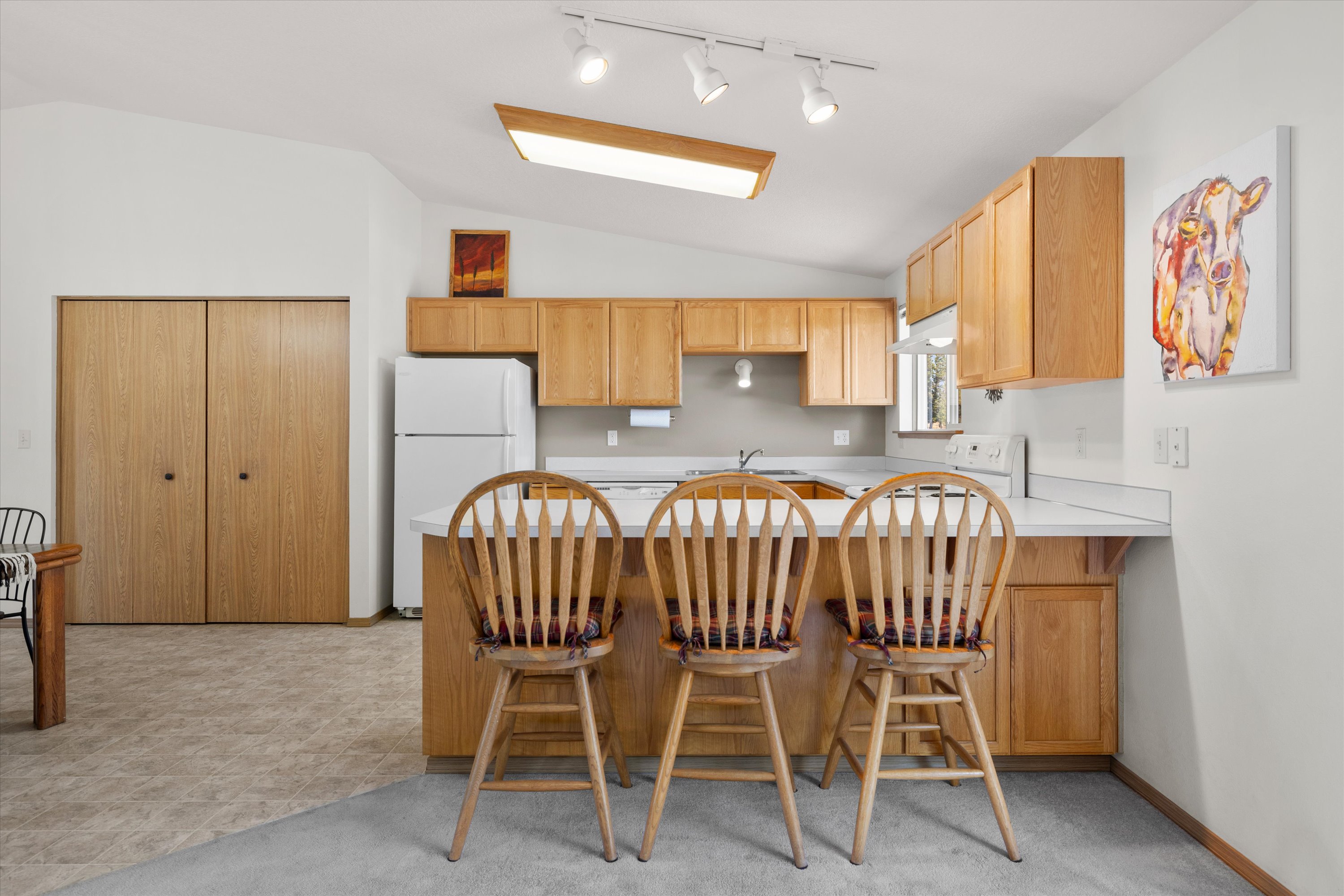 Prineville, Oregon, 97754, United States, 3 Bedrooms Bedrooms, ,2 BathroomsBathrooms,Residential,For Sale,1849917