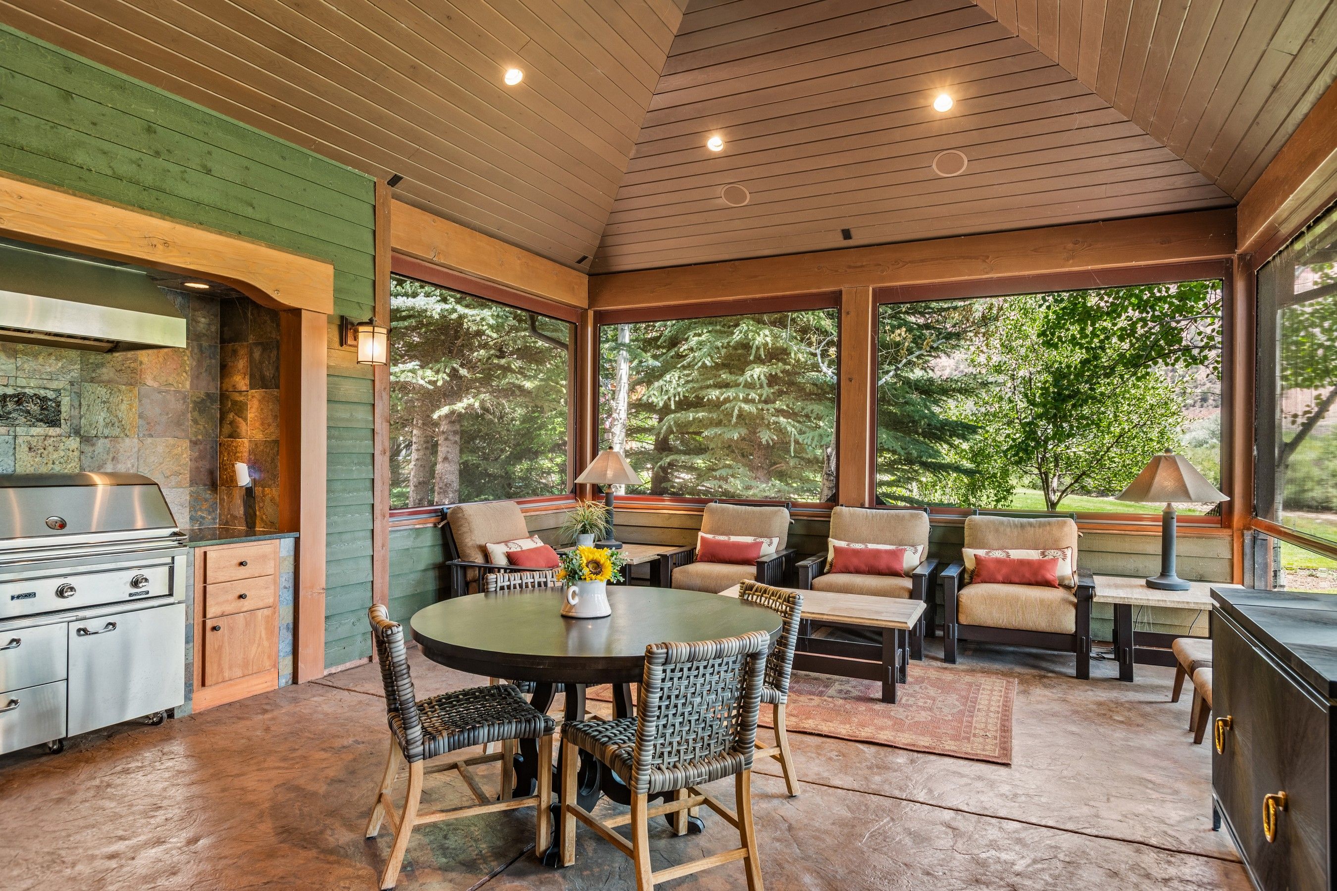  Introducing Aspen Glen