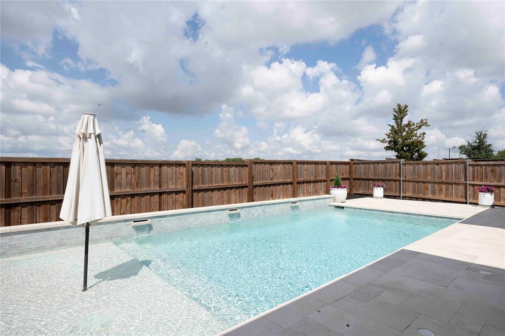 Prosper, Texas, 75078, United States, 3 Bedrooms Bedrooms, ,3 BathroomsBathrooms,Residential,For Sale,1940977