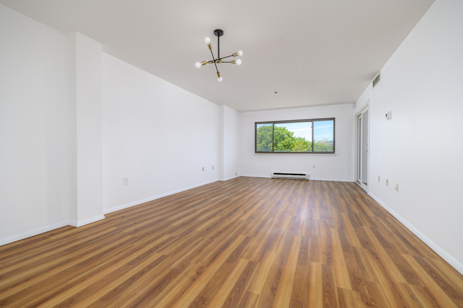  1633 Washington Boulevard - 物件實景
