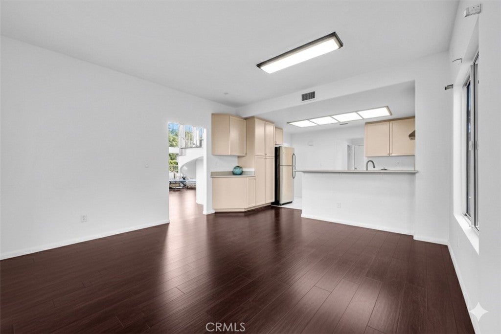 San Dimas, California, 91773, United States, 4 Bedrooms Bedrooms, ,3 BathroomsBathrooms,Residential,For Sale,1986293