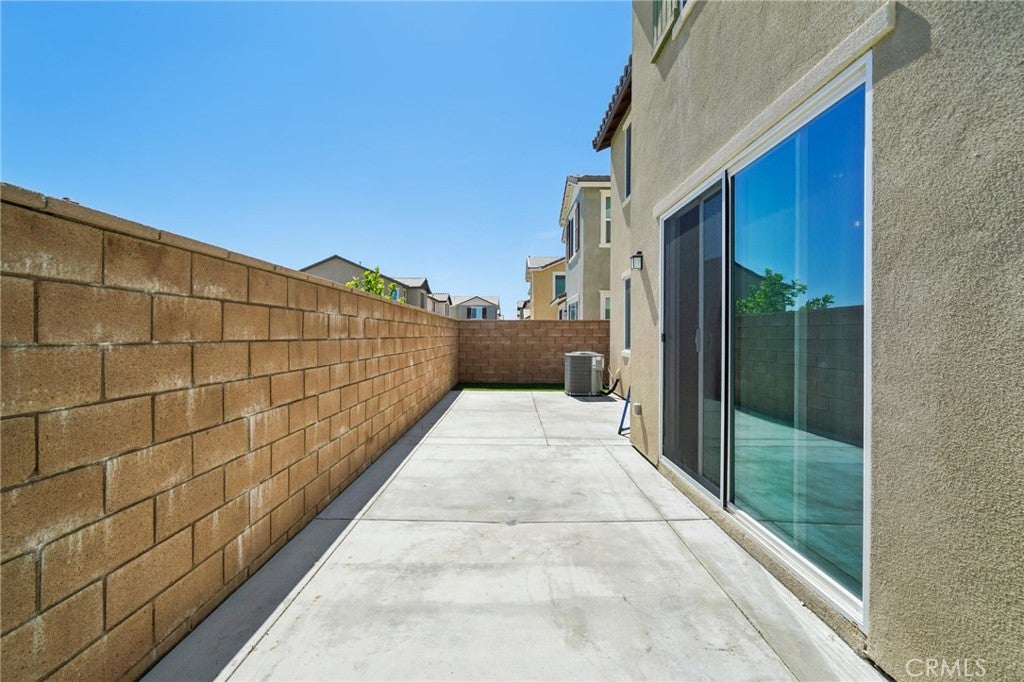 Fontana, California, 92336, United States, 3 Bedrooms Bedrooms, ,3 BathroomsBathrooms,Residential,For Sale,1828389