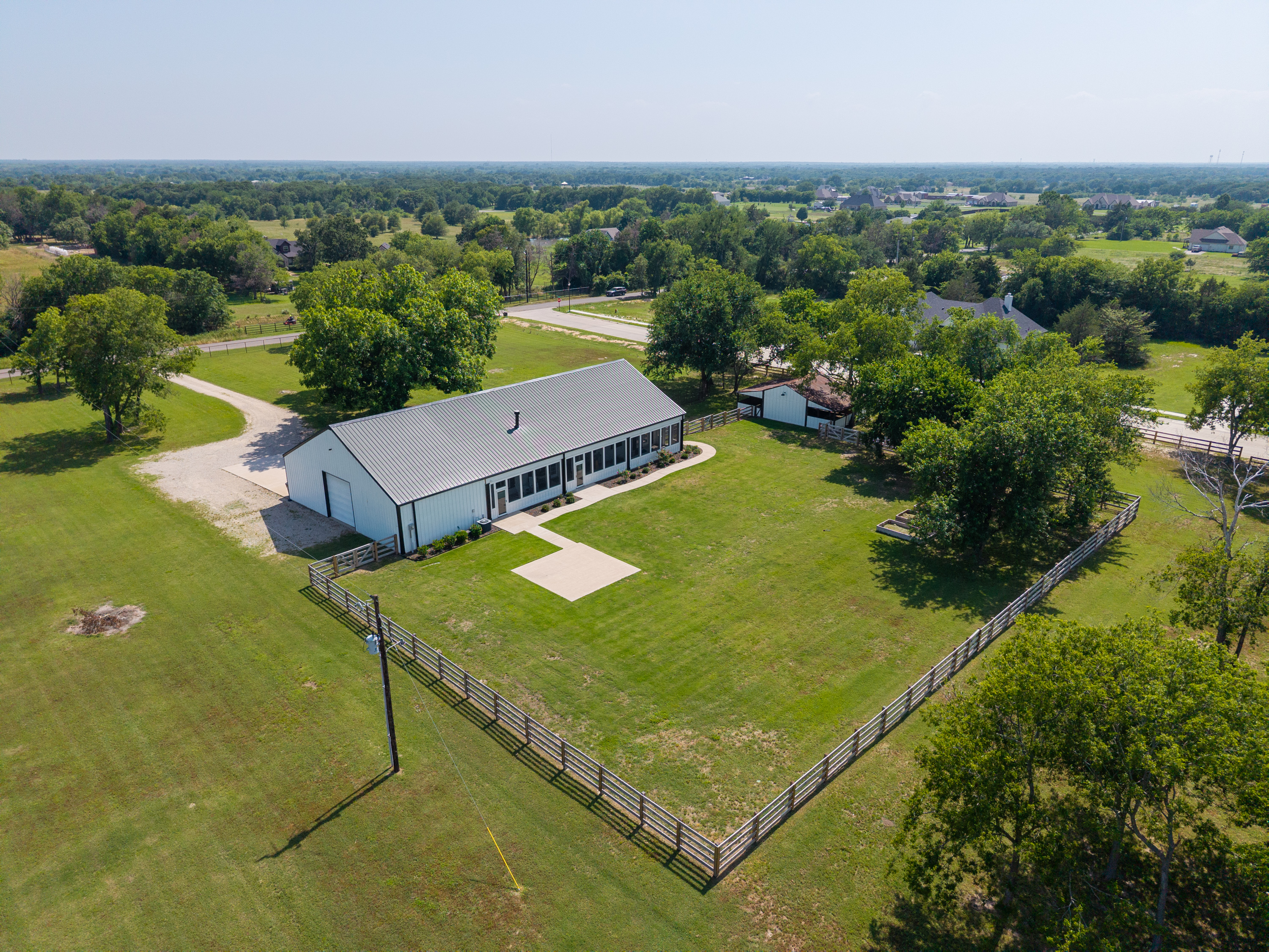 Caddo Mills, Texas, 75135, United States, 4 Bedrooms Bedrooms, ,3 BathroomsBathrooms,Residential,For Sale,1915127
