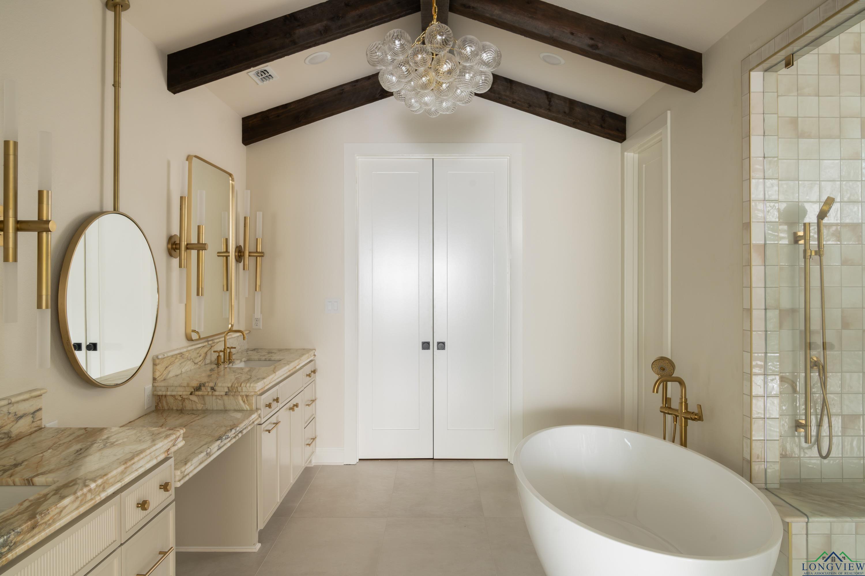 Tatum, Texas, 75691, United States, 4 Bedrooms Bedrooms, ,3 BathroomsBathrooms,Residential,For Sale,1993478