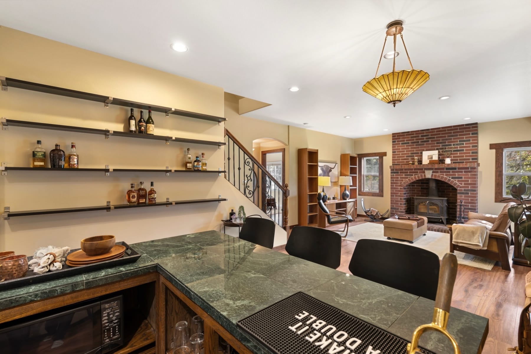  4050 SYLVESTER DR Hood River, OR 97031 - 物件實景