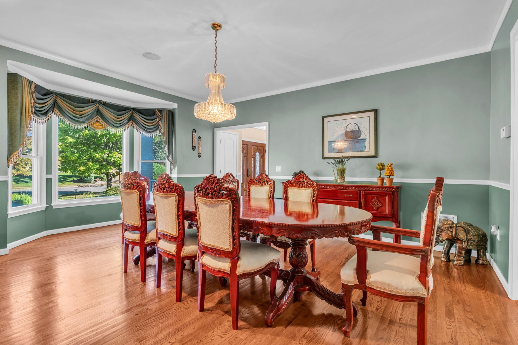  Luxury Multi-Generational Estate - 物件實景