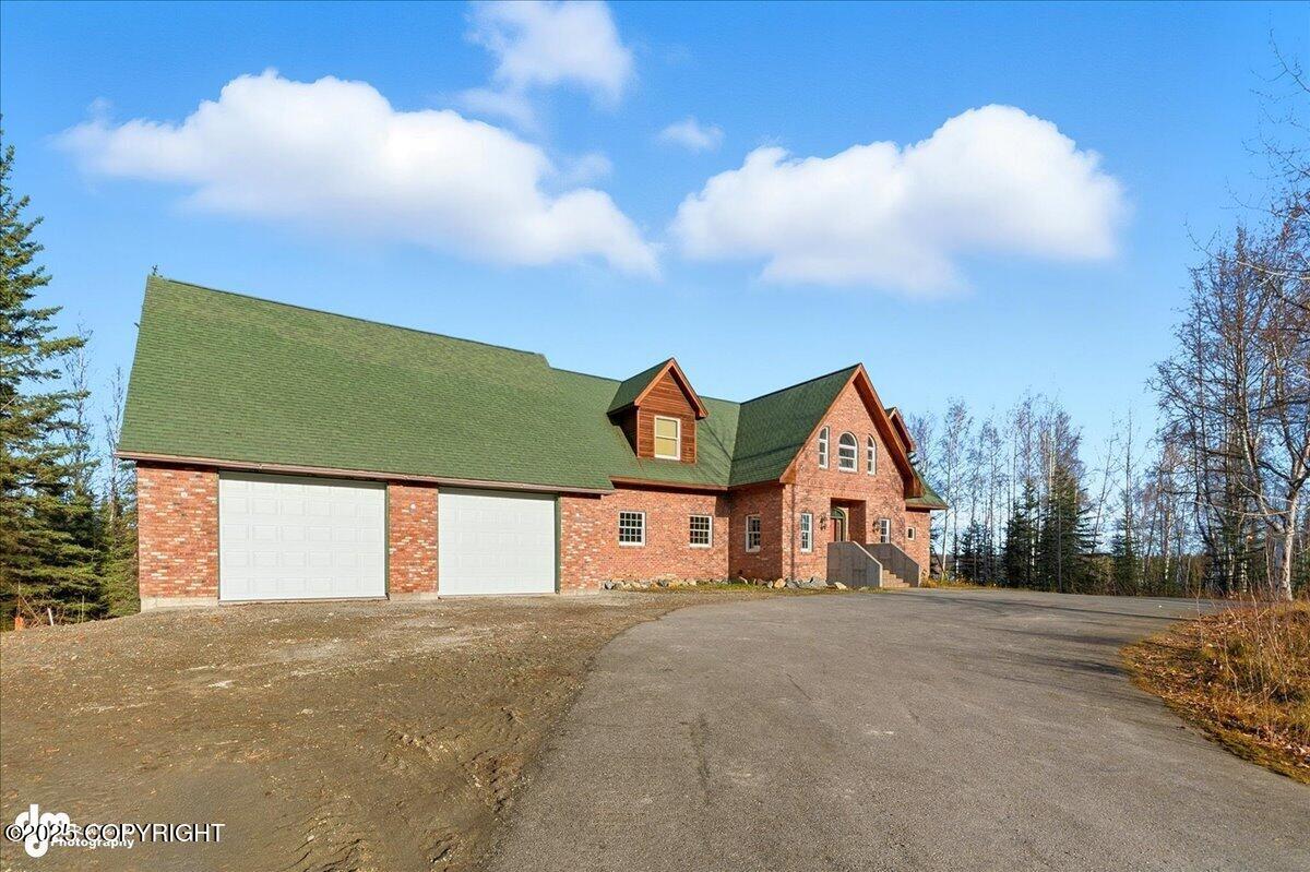 Soldotna, Alaska, 99669, United States, 5 Bedrooms Bedrooms, ,3 BathroomsBathrooms,Residential,For Sale,1978983