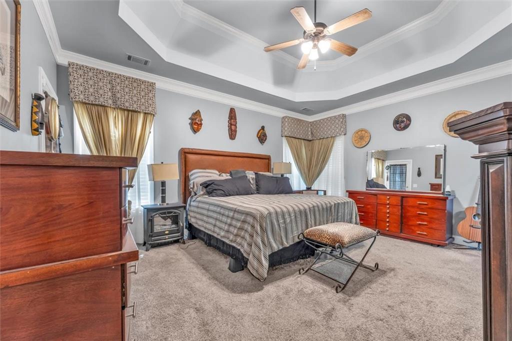 Commerce, Georgia, 30530, United States, 5 Bedrooms Bedrooms, ,4 BathroomsBathrooms,Residential,For Sale,1826945