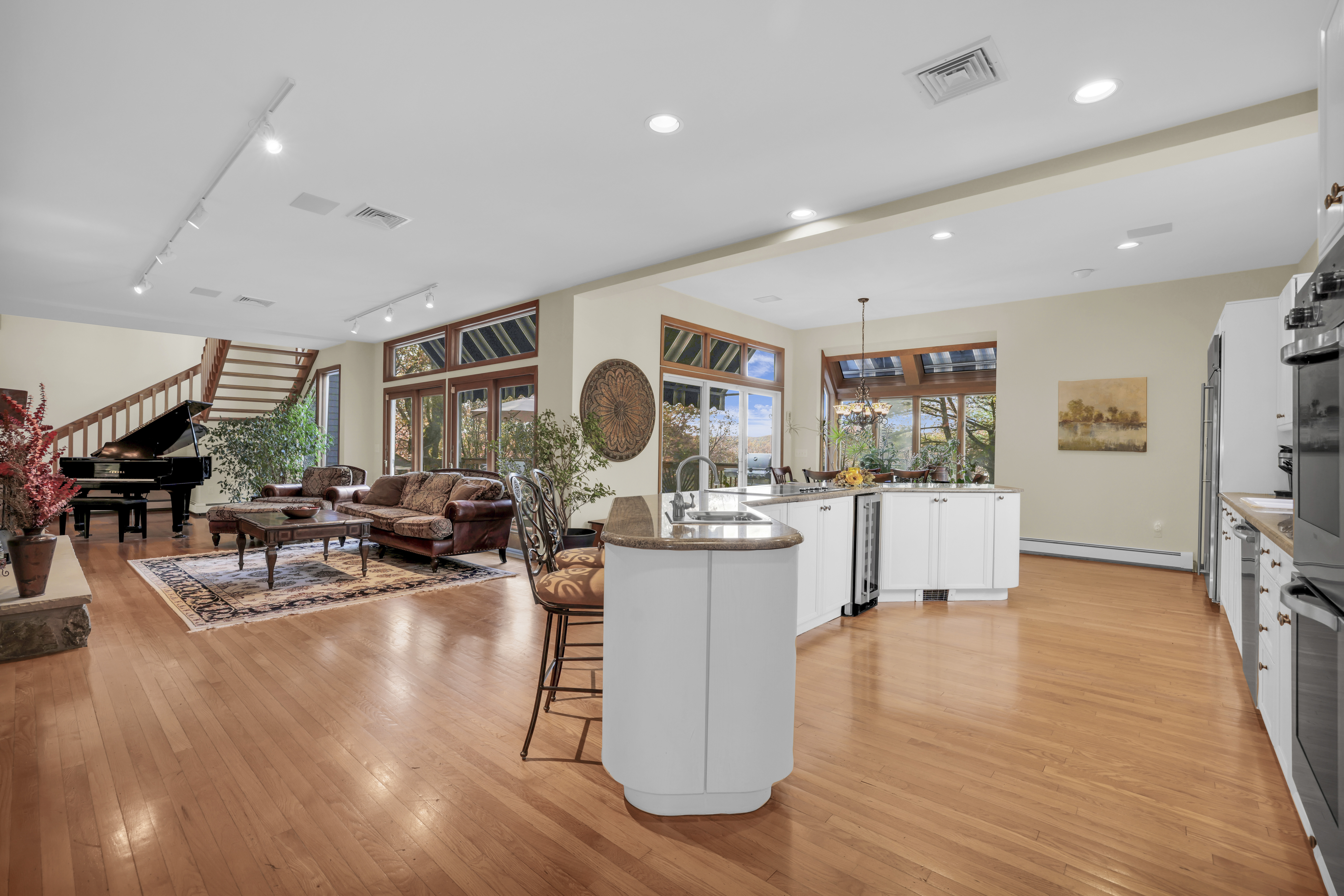 Kinnelon, New Jersey, 07405, United States, 4 Bedrooms Bedrooms, ,4 BathroomsBathrooms,Residential,For Sale,1985700