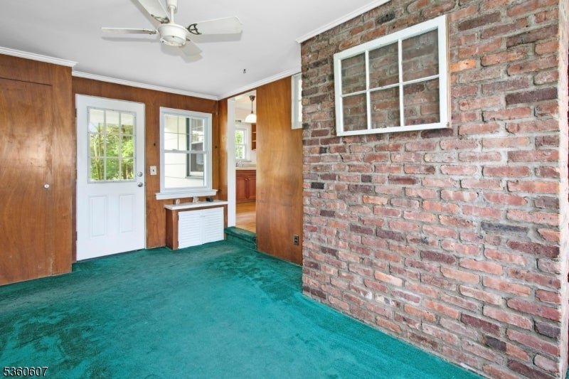 Garwood Boro, New Jersey, 07027, United States, 5 Bedrooms Bedrooms, ,4 BathroomsBathrooms,Residential,For Sale,1835599