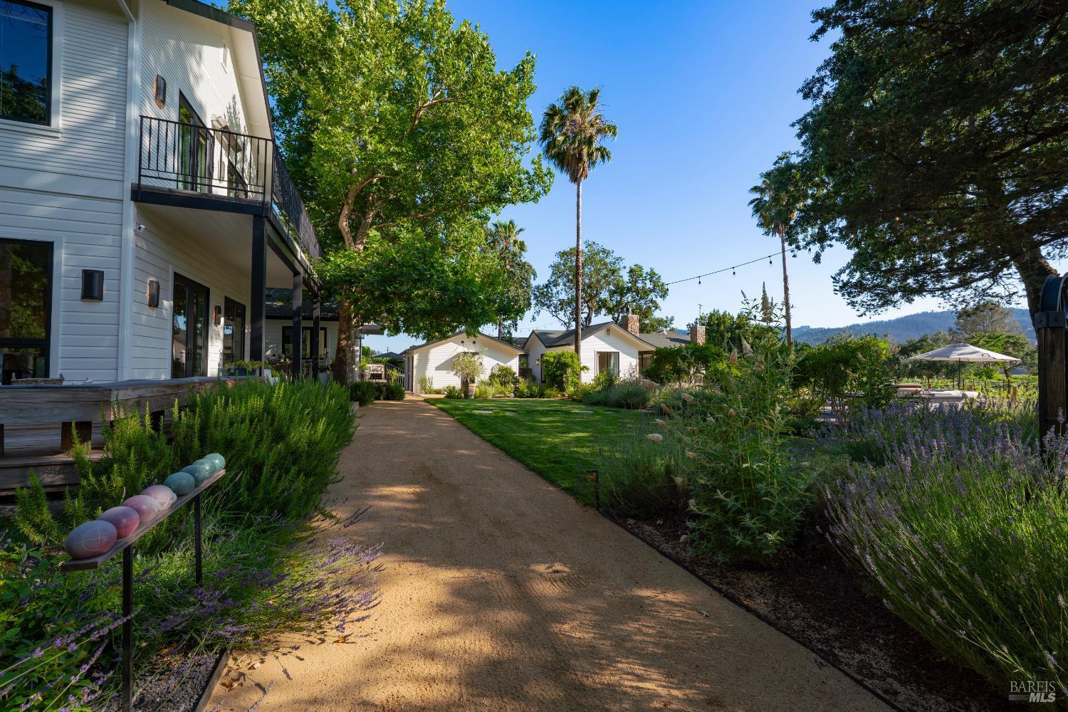 Calistoga, California, 94515, United States, 4 Bedrooms Bedrooms, ,5 BathroomsBathrooms,Residential,For Sale,1882697