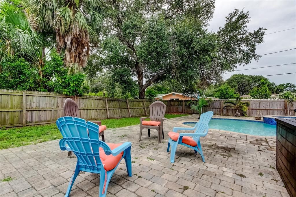 St Petersburg, Florida, 33710, United States, 3 Bedrooms Bedrooms, ,2 BathroomsBathrooms,Residential,For Sale,1877188