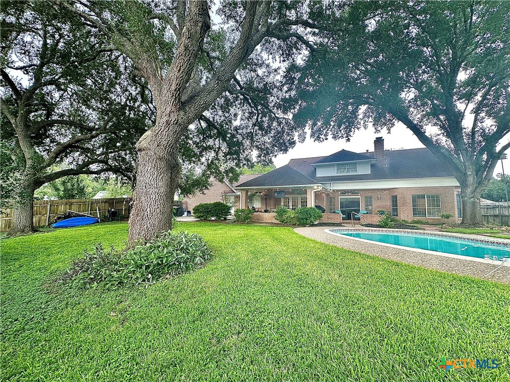 Victoria, Texas, 77904, United States, 4 Bedrooms Bedrooms, ,4 BathroomsBathrooms,Residential,For Sale,1942262