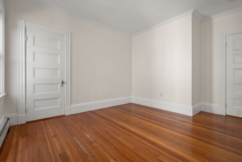 Brookline, Massachusetts, 02467, United States, 3 Bedrooms Bedrooms, ,2 BathroomsBathrooms,Residential,For Sale,1987827