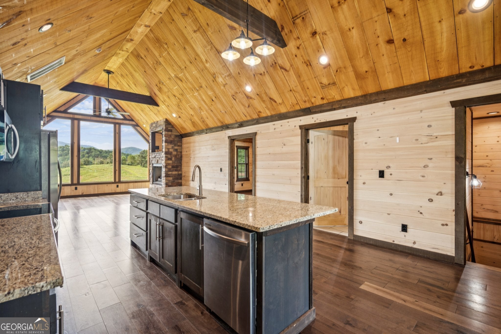Morganton, Georgia, 30560, United States, 4 Bedrooms Bedrooms, ,3 BathroomsBathrooms,Residential,For Sale,1926928