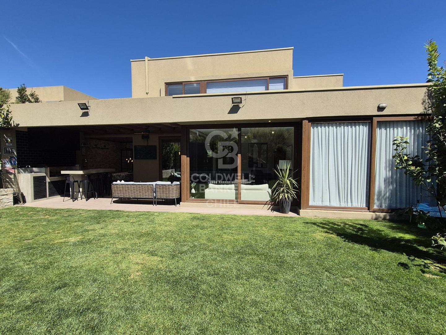 Colina, Chile, 4 Bedrooms Bedrooms, ,3 BathroomsBathrooms,Residential,For Sale,1959294