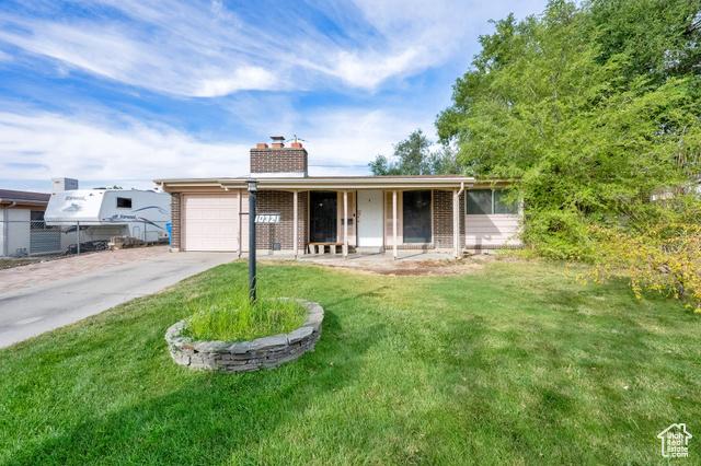 Sandy, Utah, 84094, United States, 3 Bedrooms Bedrooms, ,2 BathroomsBathrooms,Residential,For Sale,1943665