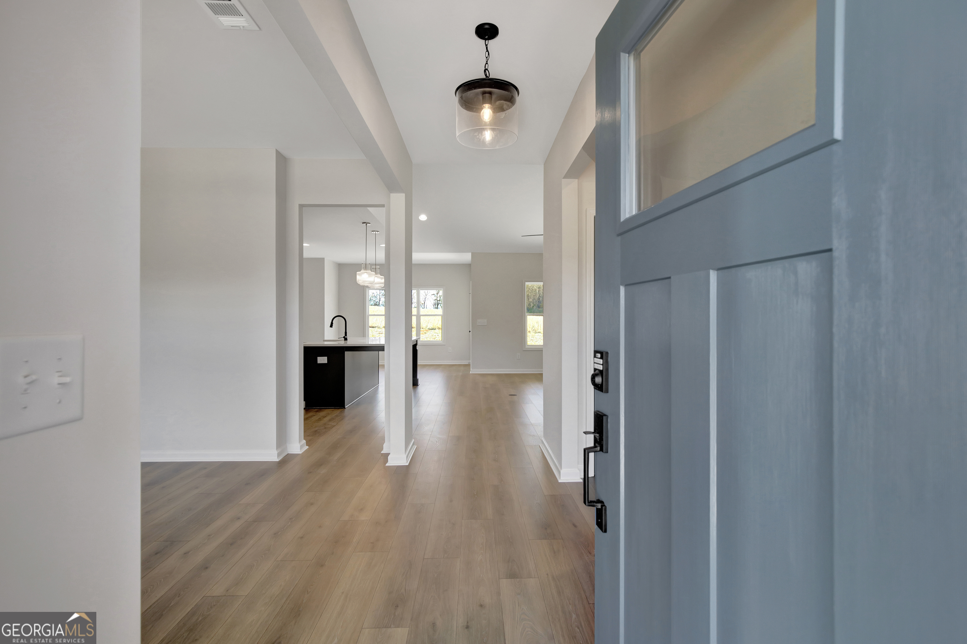 Griffin, Georgia, 30223, United States, 4 Bedrooms Bedrooms, ,3 BathroomsBathrooms,Residential,For Sale,1942083