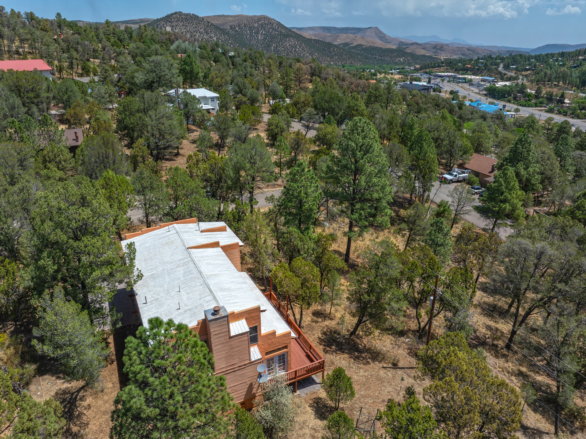 Ruidoso, New Mexico, 88345, United States, 3 Bedrooms Bedrooms, ,3 BathroomsBathrooms,Residential,For Sale,1840325