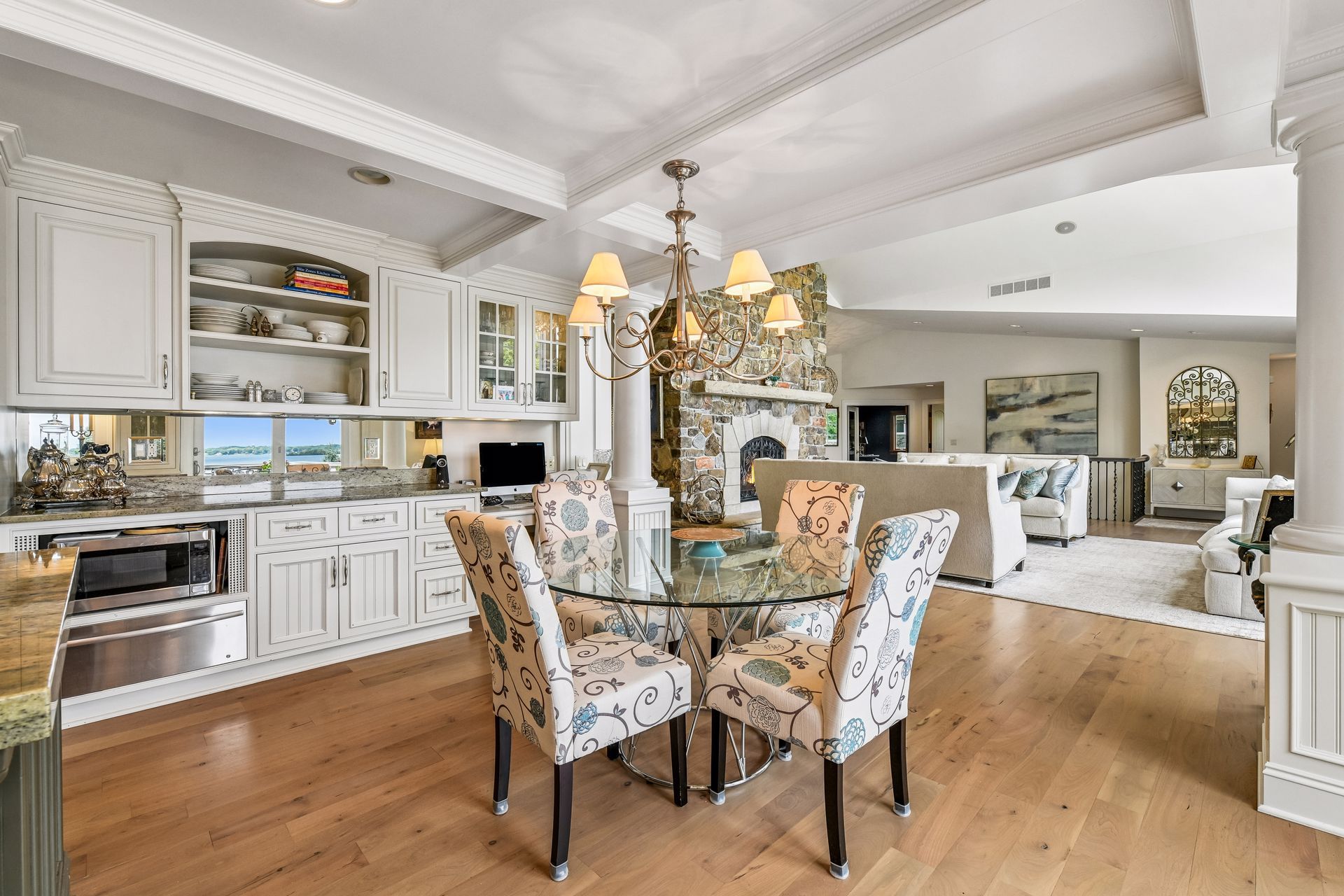  Timeless Luxury Along Lake Minnetonka’s Shoreline - 物件實景