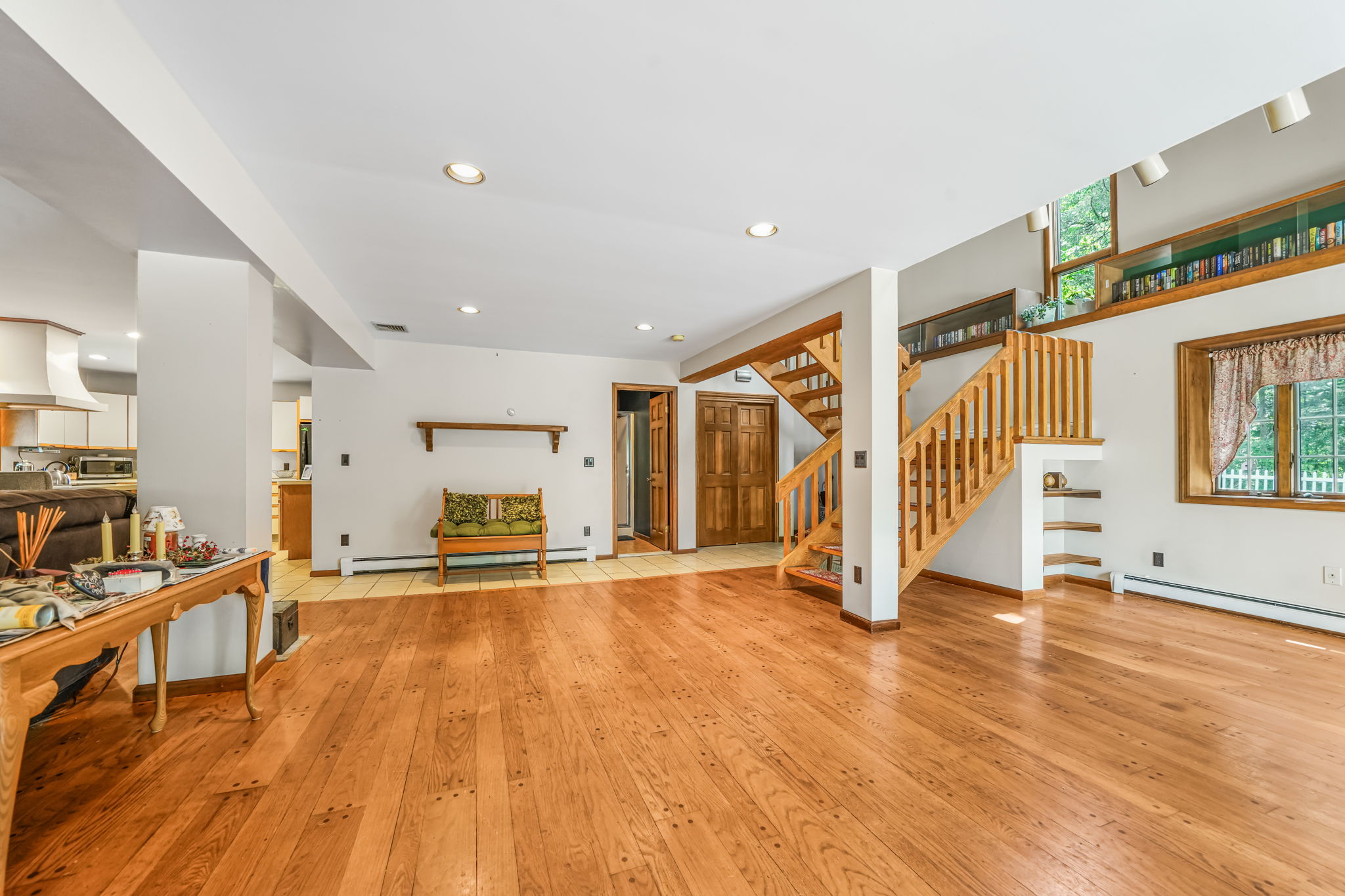 Montville, New Jersey, 07045, United States, 4 Bedrooms Bedrooms, ,4 BathroomsBathrooms,Residential,For Sale,1905700