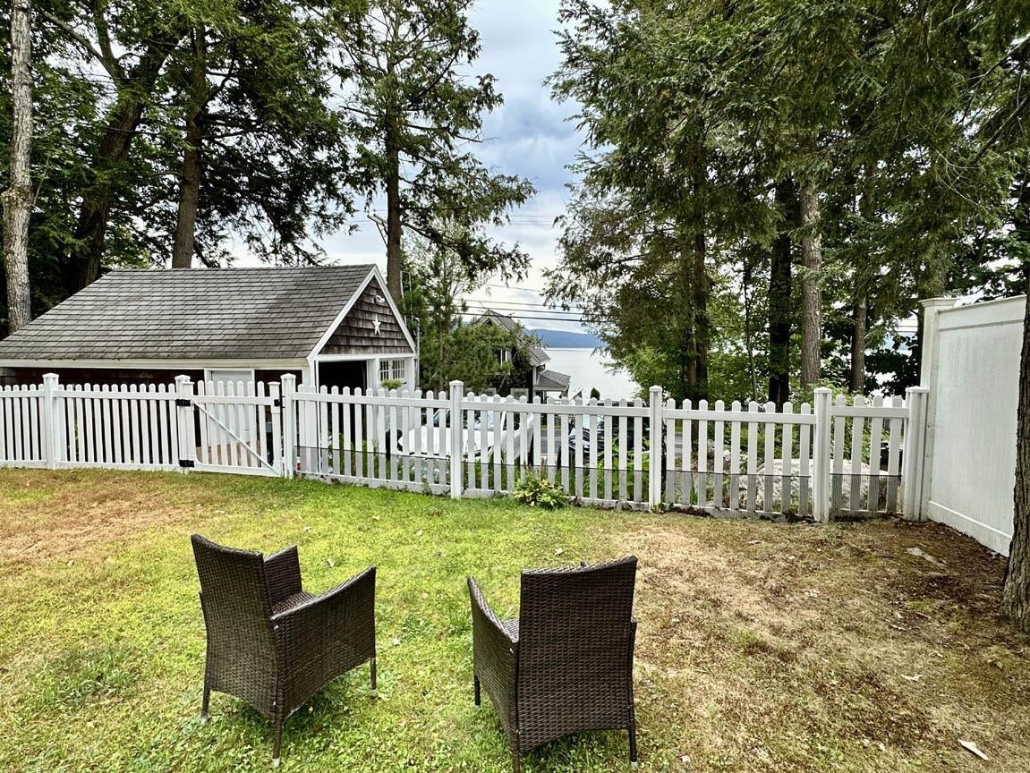 Bristol, New Hampshire, 03222, United States, 2 Bedrooms Bedrooms, ,Residential,For Sale,1933132