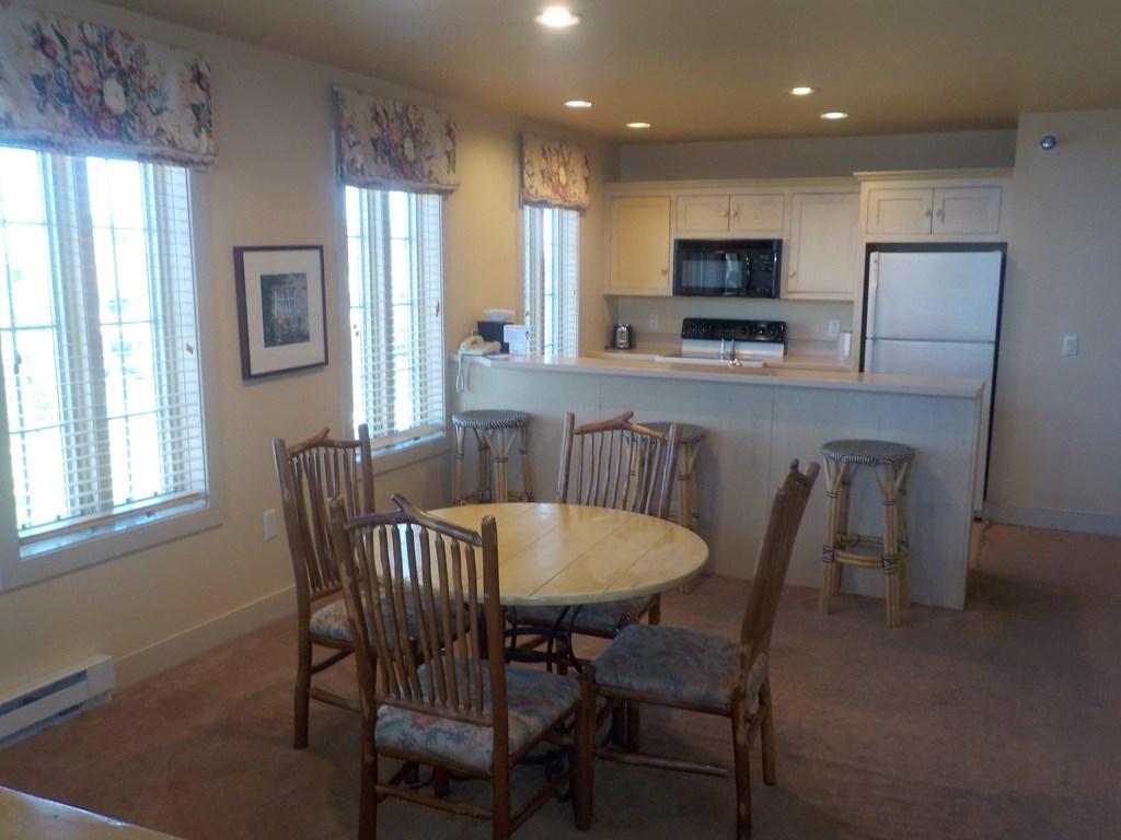 107 1st Ave, Sturgeon Bay, Wisconsin, 54235, United States, 3 Bedrooms Bedrooms, ,3 BathroomsBathrooms,Residential,For Sale,107 1st Ave,1537495