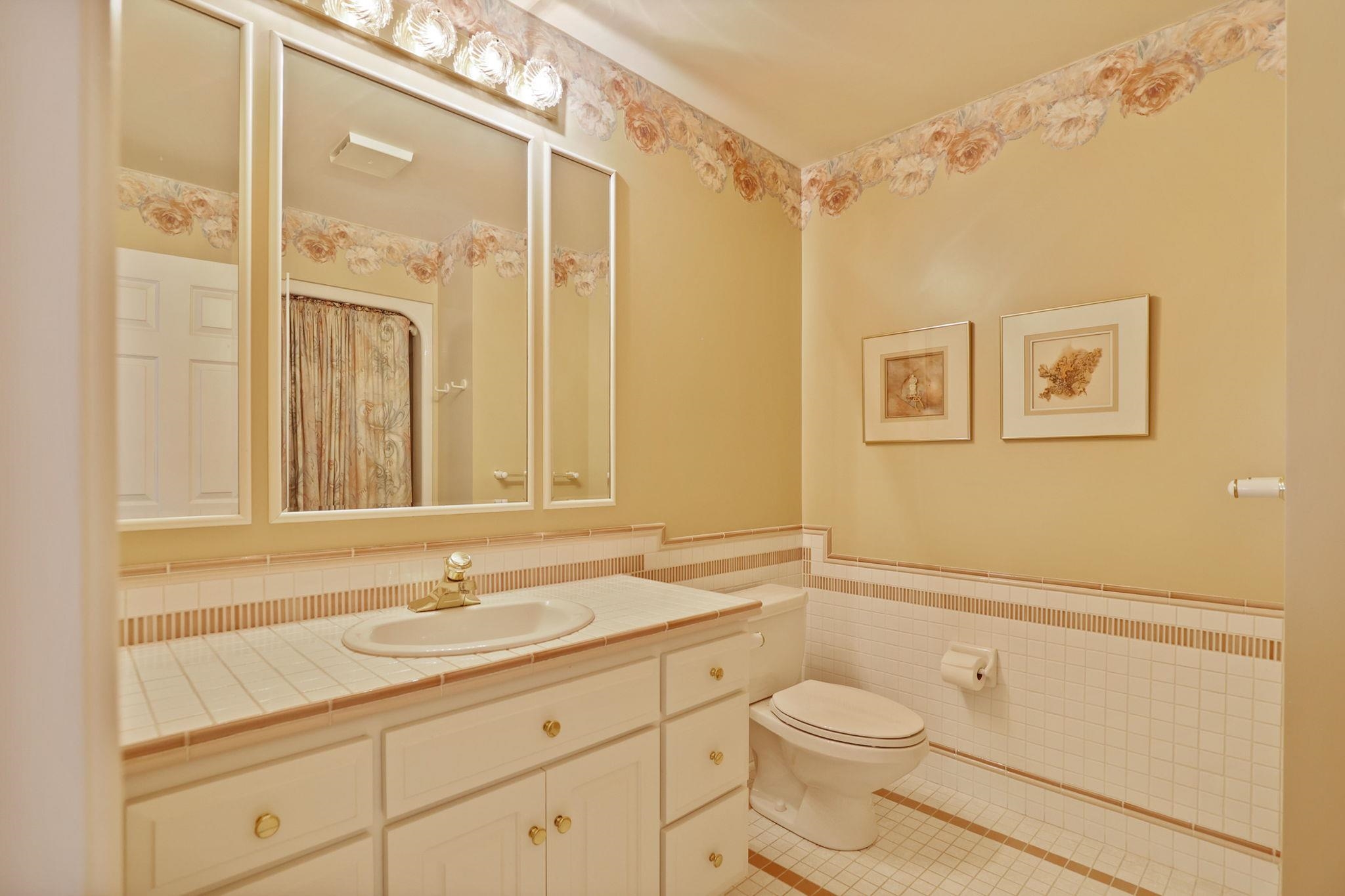 Frankenmuth, Michigan, 48734, United States, 3 Bedrooms Bedrooms, ,4 BathroomsBathrooms,Residential,For Sale,1938182