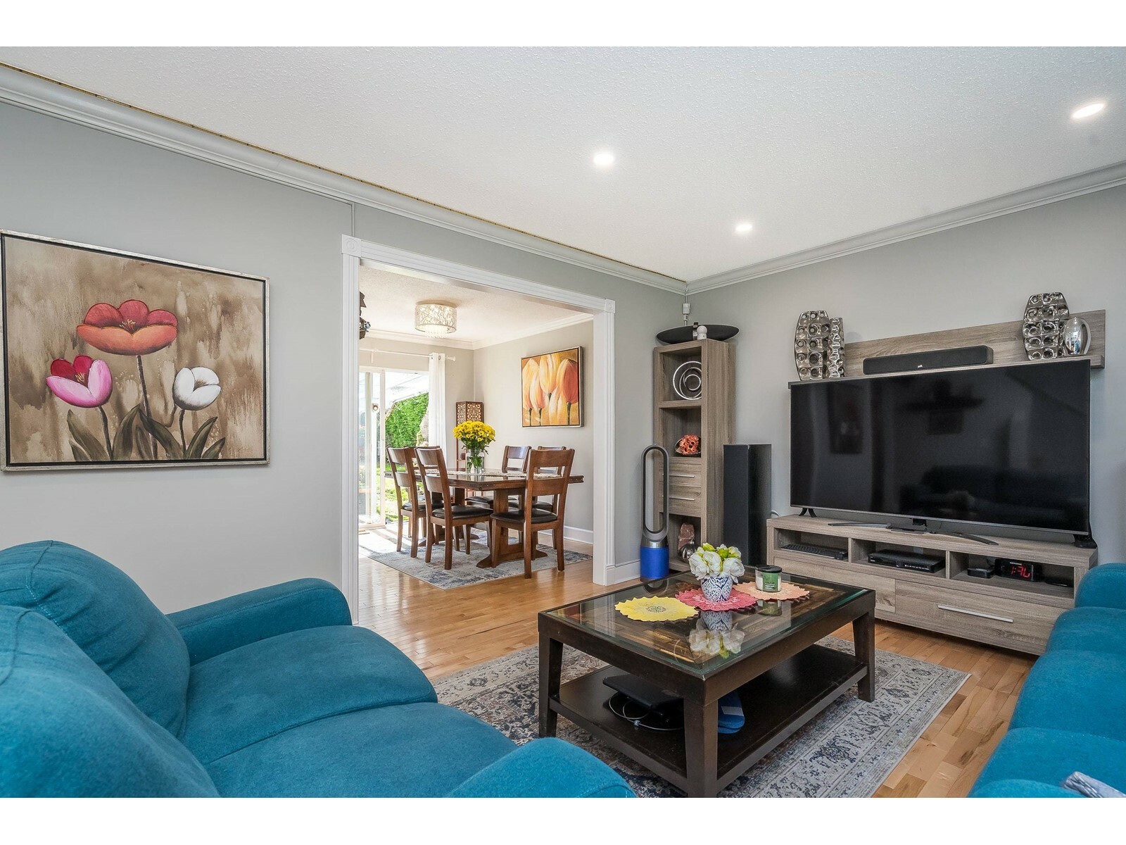 SURREY, British Columbia, V4A 5N3, CA, 3 Bedrooms Bedrooms, ,2 BathroomsBathrooms,Residential,For Sale,1838799