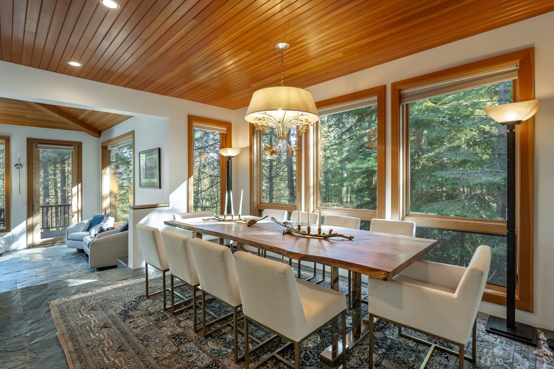  Your Lake Tahoe Escape Awaits — Steps from the Greens - 物件實景