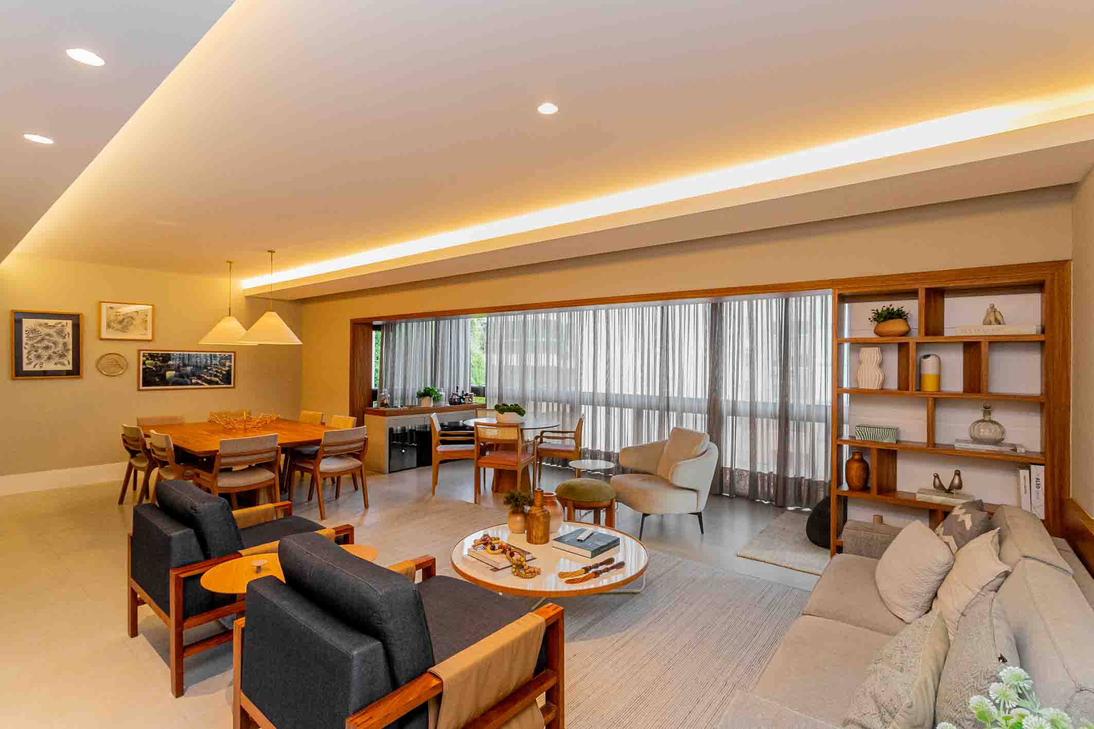  Renovated three-suite apartment in a prime residential location - 物件實景