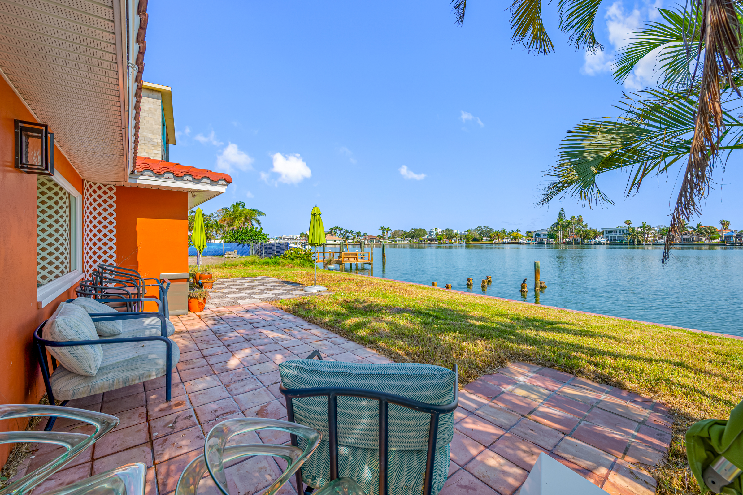 Treasure Island, Florida, 33706, United States, 3 Bedrooms Bedrooms, ,2 BathroomsBathrooms,Residential,For Sale,1904324
