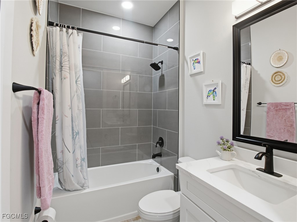 Cape Coral, Florida, 33991, United States, 4 Bedrooms Bedrooms, ,2 BathroomsBathrooms,Residential,For Sale,2035876