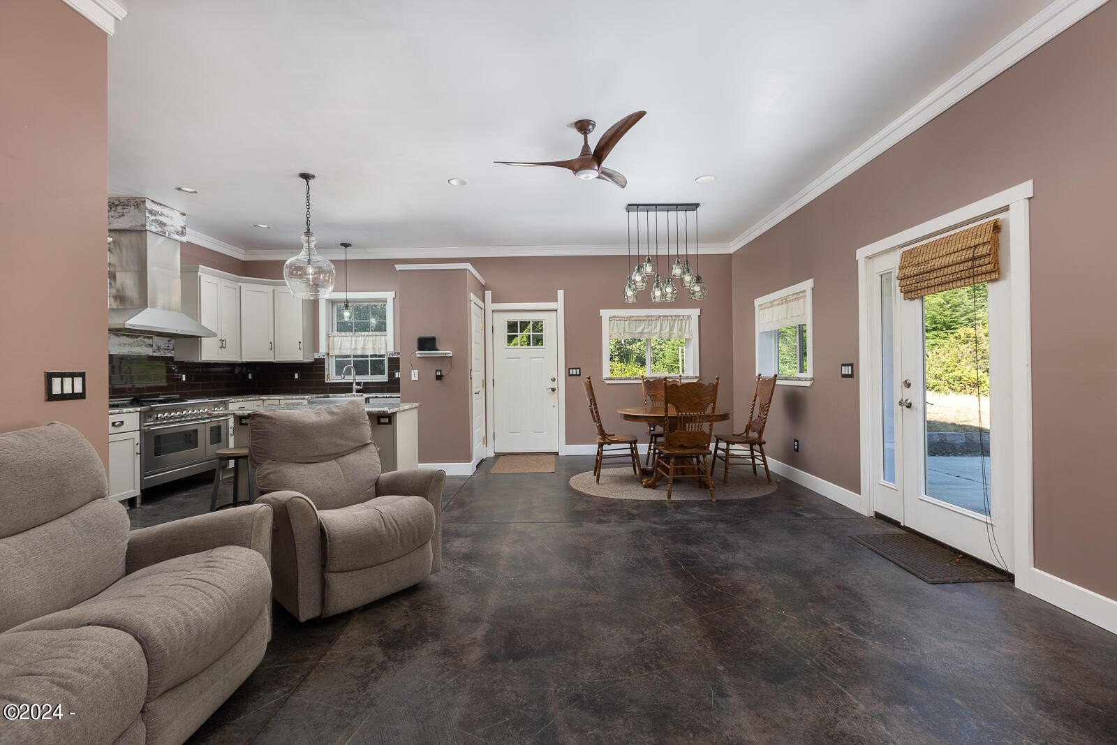 Waldport, Oregon, 97394, United States, 1 Bedroom Bedrooms, ,Residential,For Sale,1902038