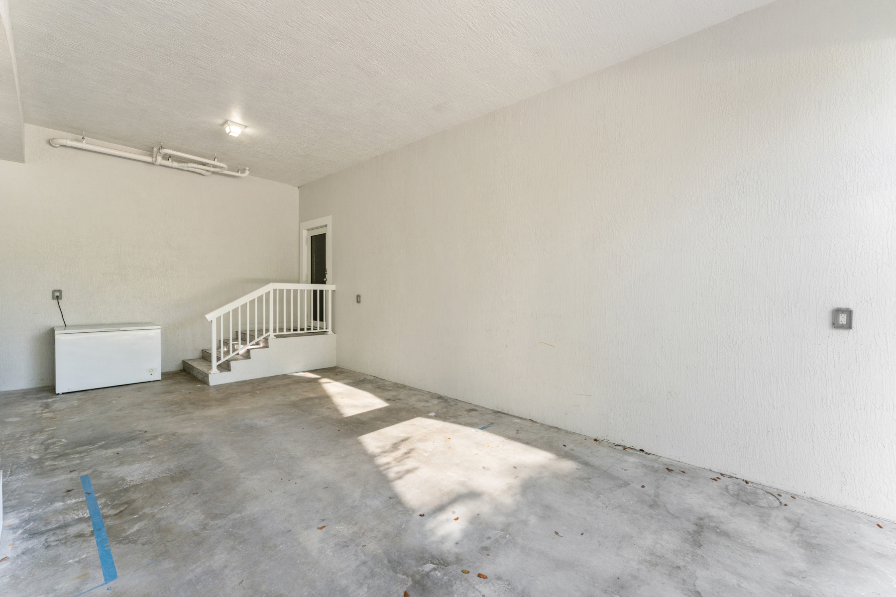  646 Cabrera Street - 物件實景