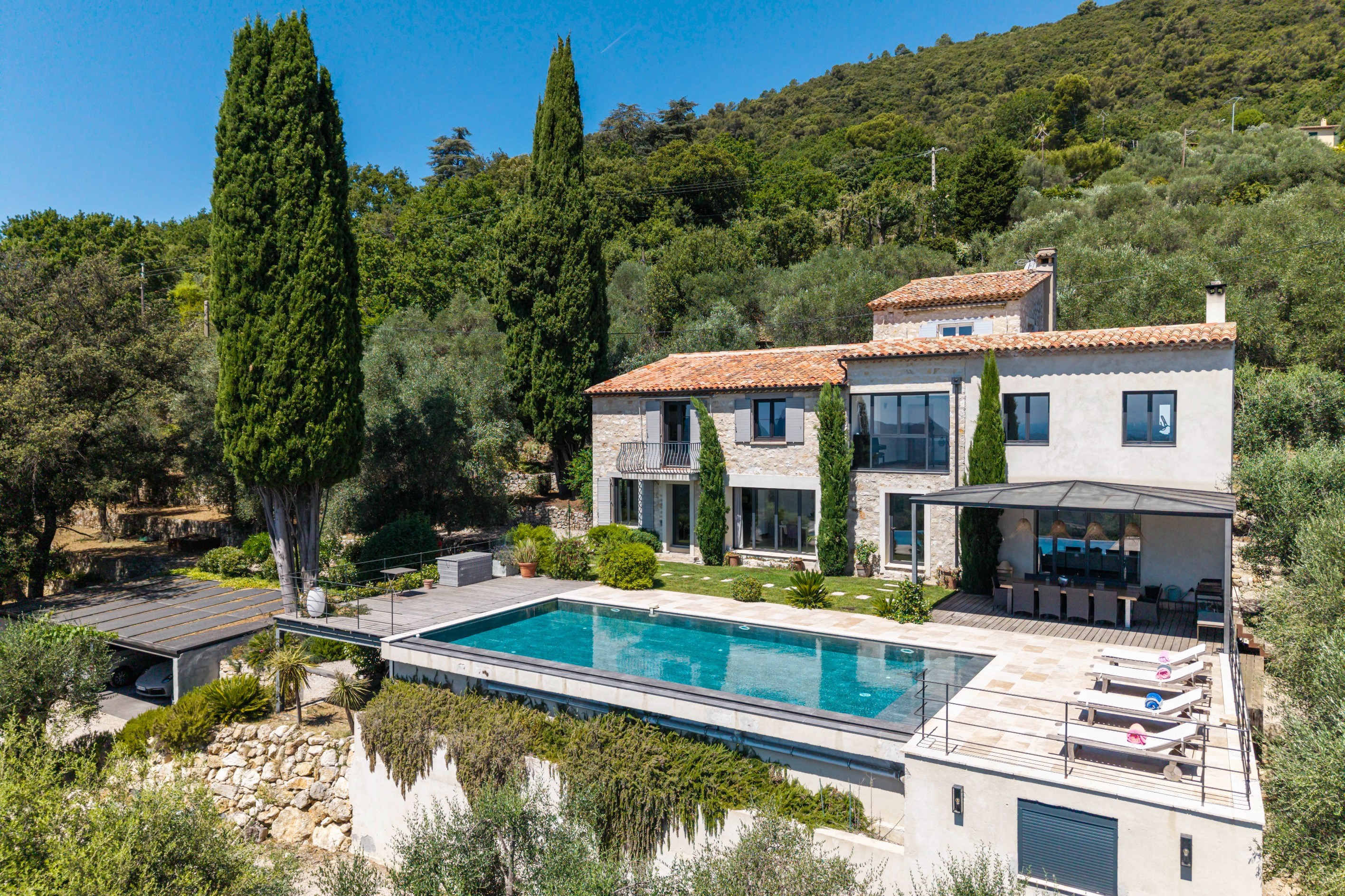  Le Tignet, renovated villa for sale with panoramic sea views, infinity pool and… - 物件實景