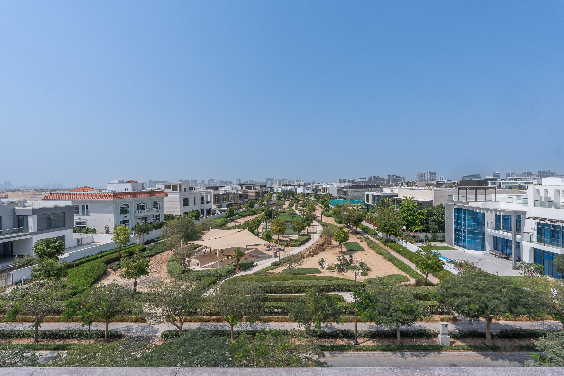  Spacious Custom-Built Gem in Dubai Hills Estate - 物件實景