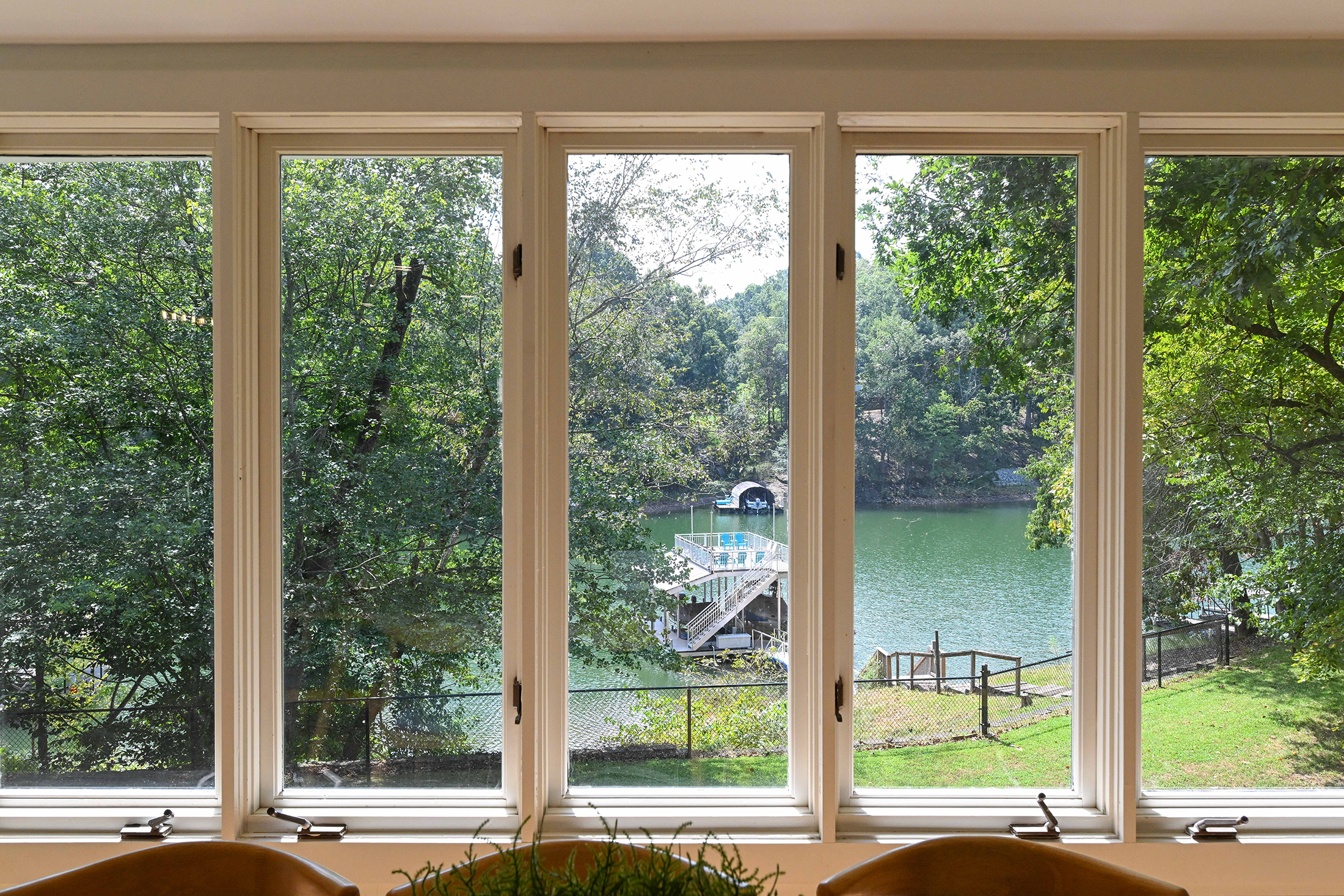  Your Dream Lake House: Renovated, Waterfront and Fully Furnished - 物件實景