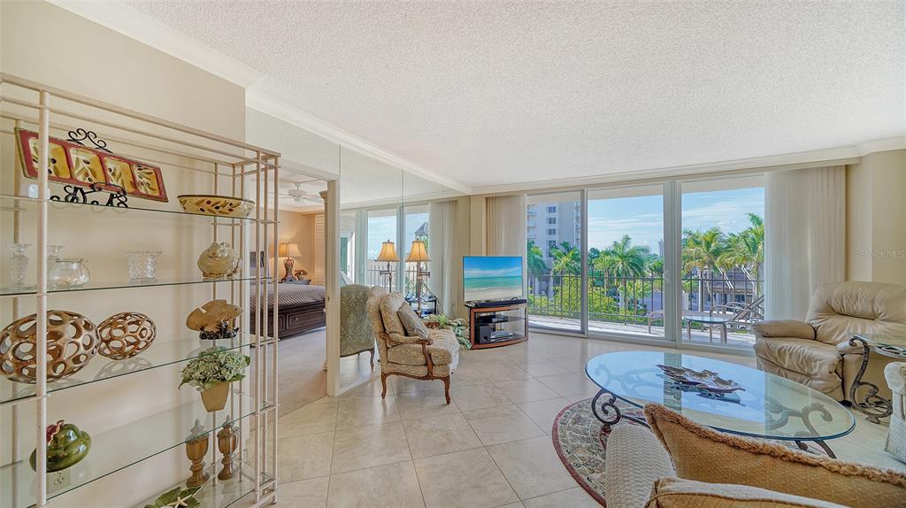 Sarasota, Florida, 34236, United States, 2 Bedrooms Bedrooms, ,2 BathroomsBathrooms,Residential,For Sale,1793887