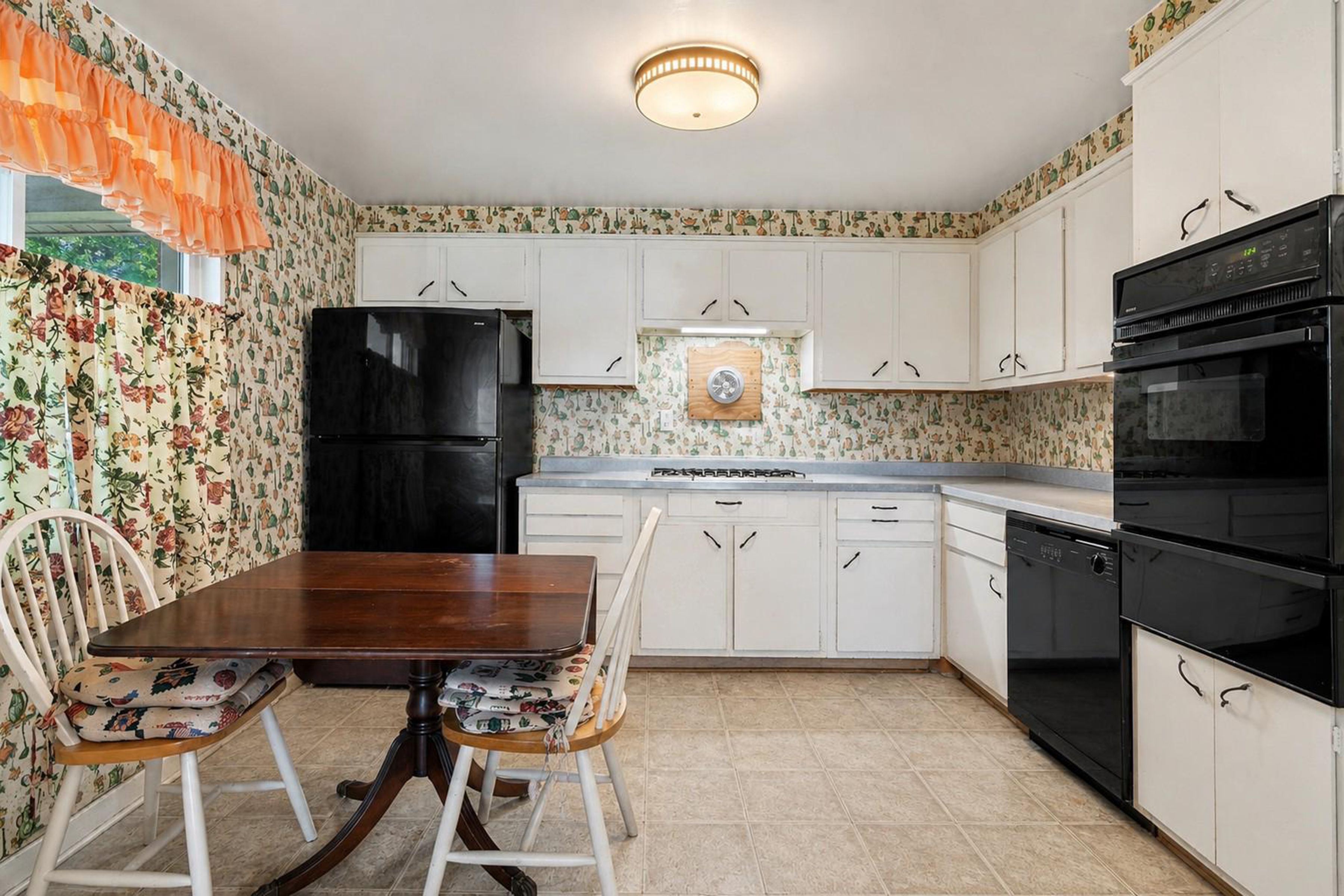  7201 Cloverdale Drive, Oxon Hill, MD, 20745 - 物件實景