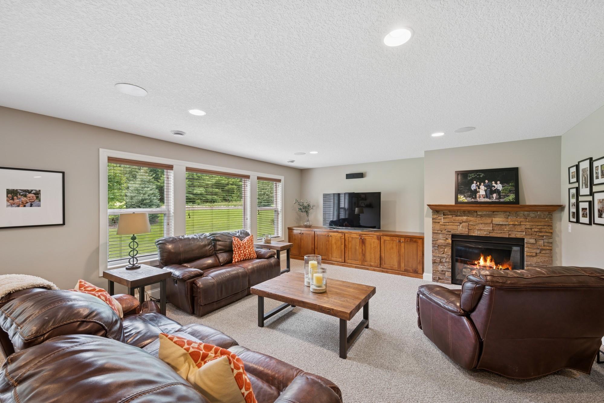 Brooklyn Park, Minnesota, 55445, United States, 5 Bedrooms Bedrooms, ,3 BathroomsBathrooms,Residential,For Sale,1991127