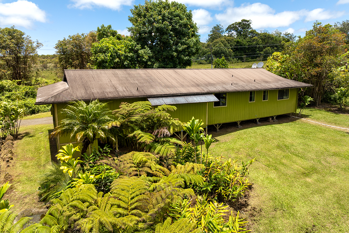 Volcano, Hawaii, 96785, United States, 5 Bedrooms Bedrooms, ,5 BathroomsBathrooms,Residential,For Sale,1898412
