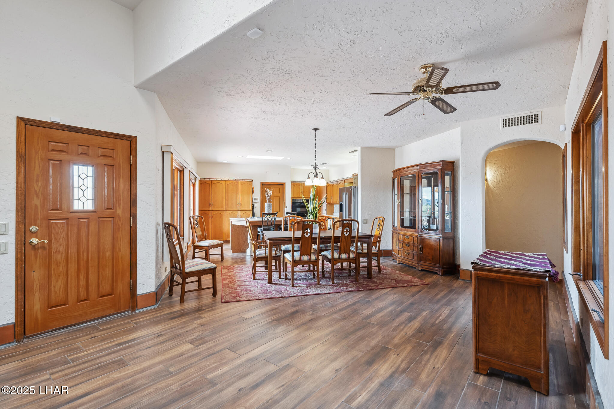 Lake Havasu City, Arizona, 86406, United States, 2 Bedrooms Bedrooms, ,2 BathroomsBathrooms,Residential,For Sale,1932583