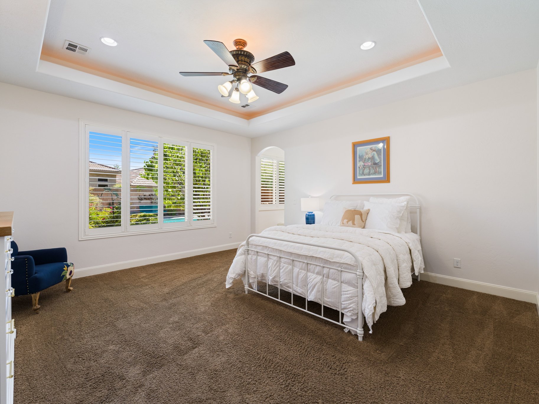  Single-Level Living with Private Pool & Rare 6-Car Garage in Green Springs - 物件實景