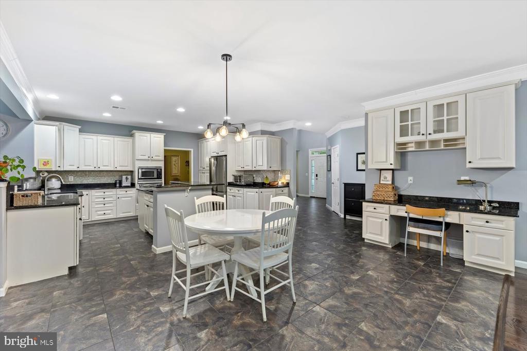 Spotsylvania, Virginia, 22553, United States, 4 Bedrooms Bedrooms, ,5 BathroomsBathrooms,Residential,For Sale,1895881