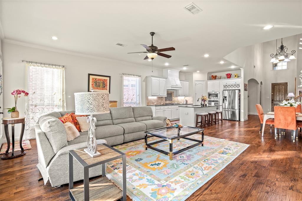 Garland, Texas, 75044, United States, 4 Bedrooms Bedrooms, ,3 BathroomsBathrooms,Residential,For Sale,1962973