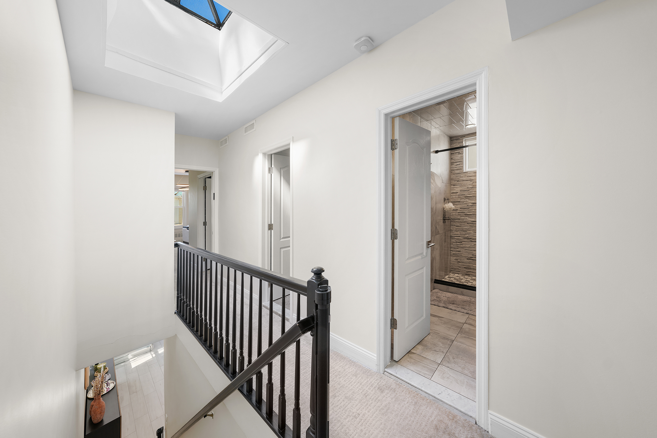 Brooklyn, New York, 11230, United States, 4 Bedrooms Bedrooms, ,4 BathroomsBathrooms,Residential,For Sale,1981094