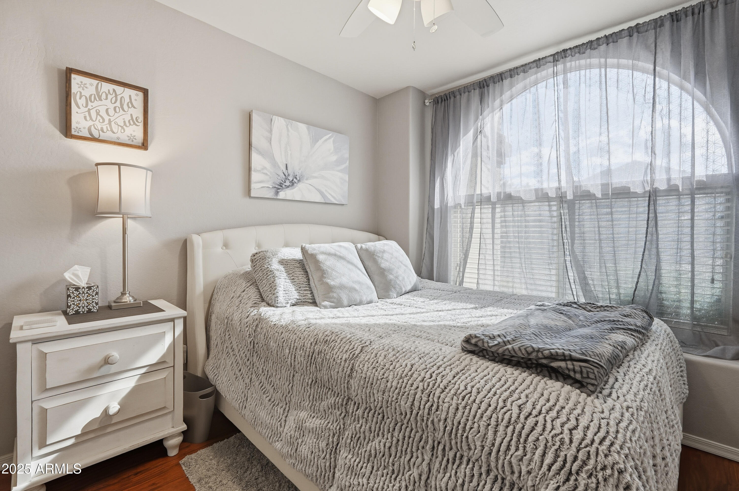 Phoenix, Arizona, 85024, United States, 3 Bedrooms Bedrooms, ,2 BathroomsBathrooms,Residential,For Sale,1995544