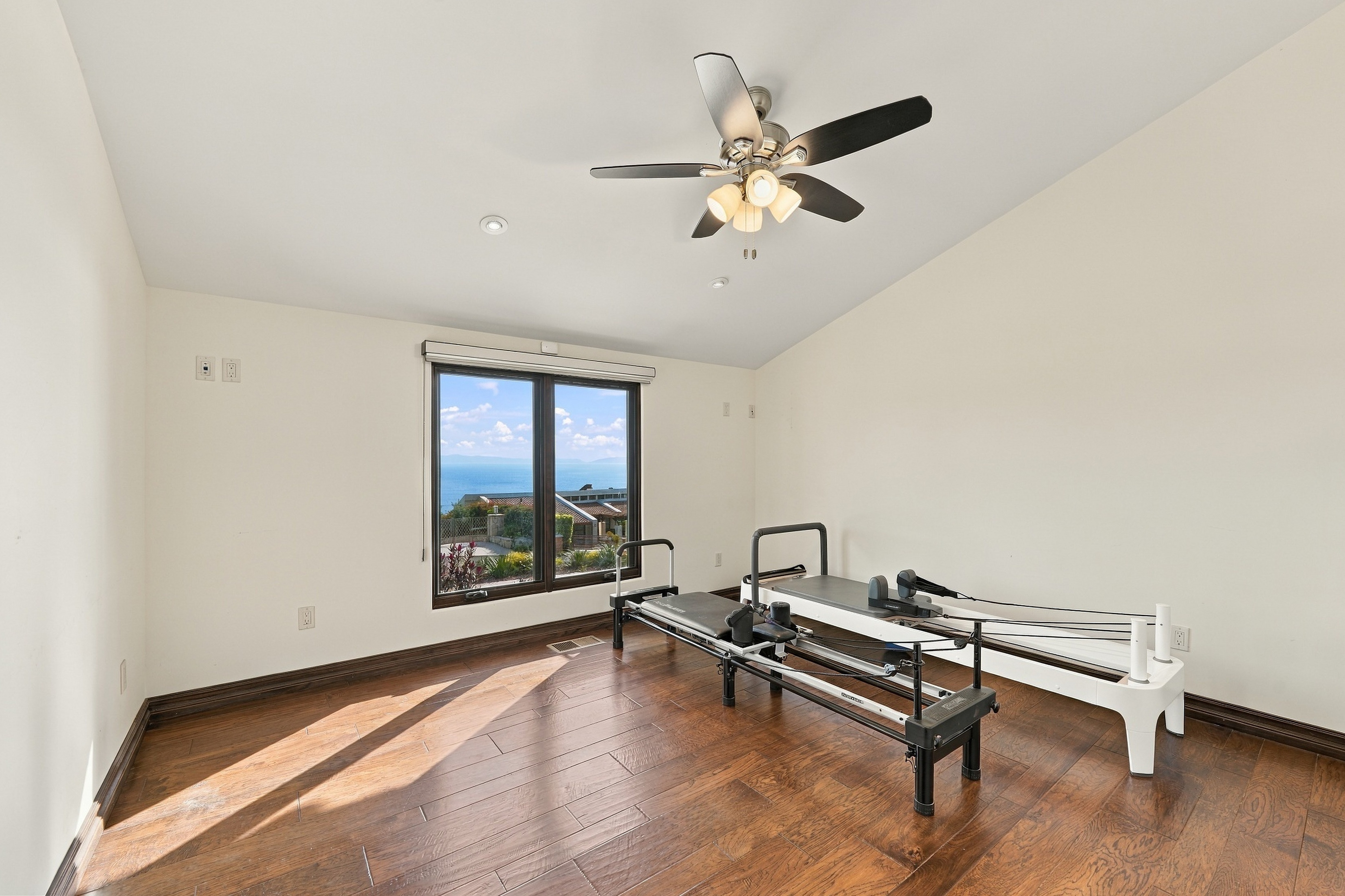  42 Oceanaire Drive, Rancho Palos Verdes, CA 90275 - 物件實景
